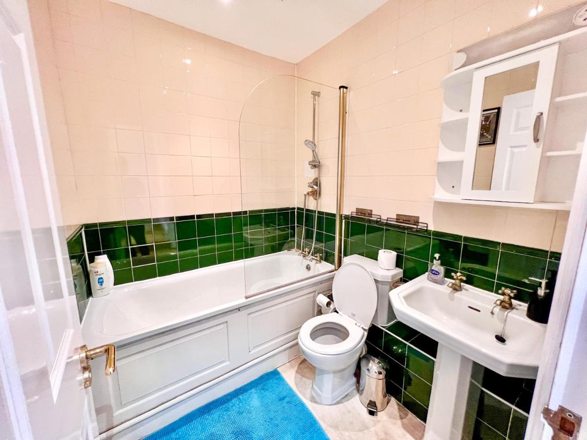לונדון Deluxe Entire Apartment Between Covent Garden And St Pauls Cathedral מראה חיצוני תמונה