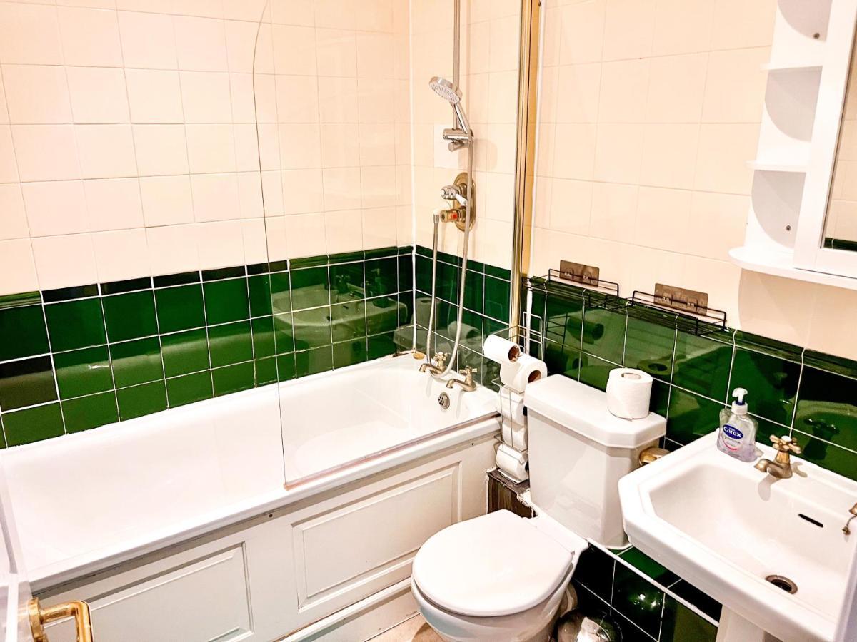 לונדון Deluxe Entire Apartment Between Covent Garden And St Pauls Cathedral מראה חיצוני תמונה