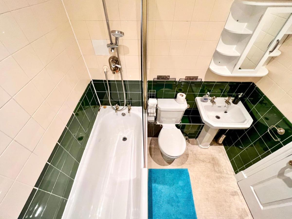 לונדון Deluxe Entire Apartment Between Covent Garden And St Pauls Cathedral מראה חיצוני תמונה